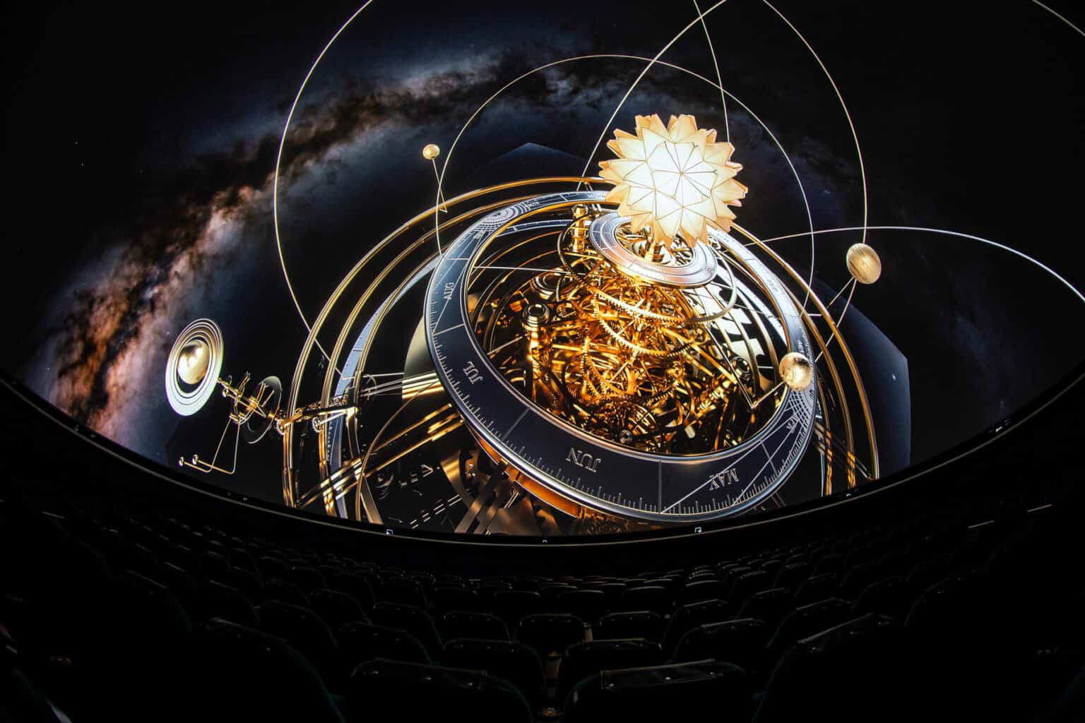 Fisheye-still-from-The-Dark-Side-of-the-Moon-Planetarium-Show-3-1536x1024