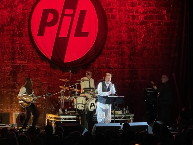 PIL 4